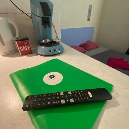 Le Past 43 - Fibre Wifi - Proche Centre Ville & Gare Troyes Eksteriør bilde